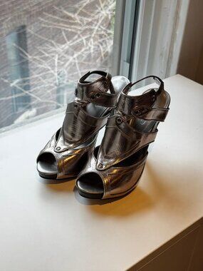 Aldo Silver Metallic Peep-toe Gladiator Heels